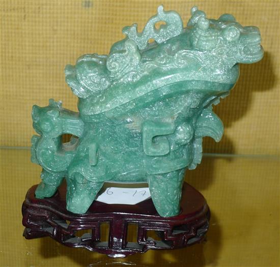 Chinese green hardstone vessel